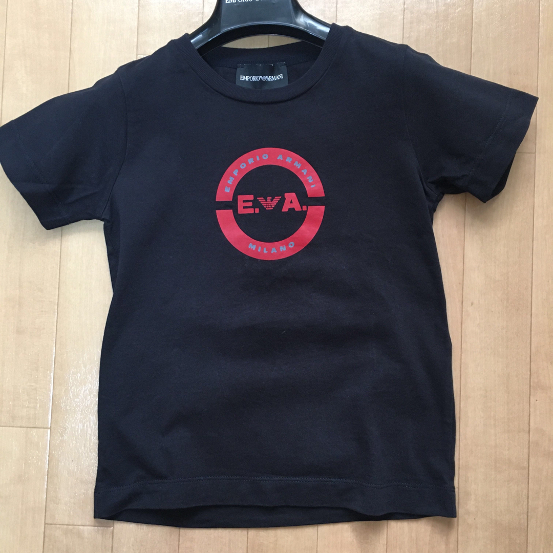 Emporio Armani(エンポリオアルマーニ)の【良品】エンポリオアルマーニ5A Tシャツ　黒 キッズ/ベビー/マタニティのキッズ服男の子用(90cm~)(Tシャツ/カットソー)の商品写真