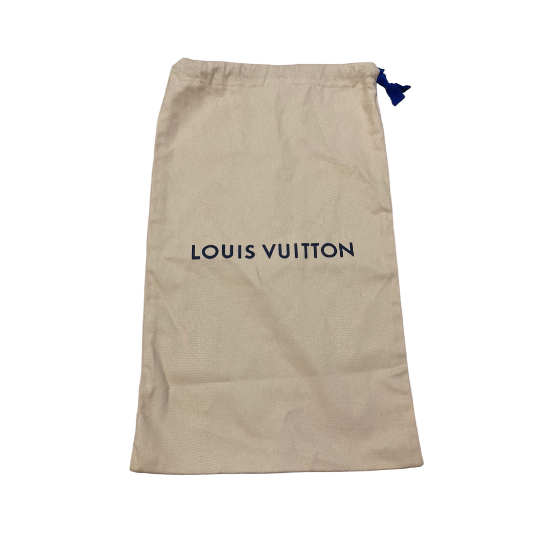 LOUIS VUITTON(ルイヴィトン)のルイヴィトン 保存袋 布袋  カバー 巾着 シューズ LOUIS VUITTON レディースのバッグ(ショップ袋)の商品写真