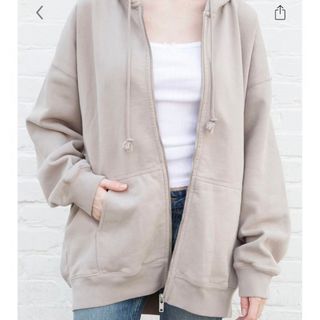 ブランディーメルビル(Brandy Melville)のBrandy Melville パーカー(パーカー)