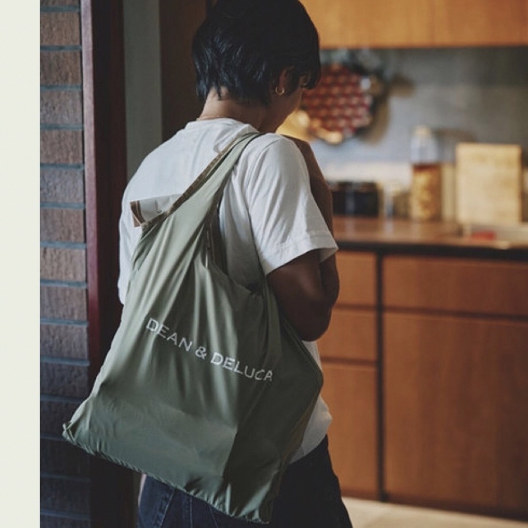 DEAN & DELUCA(ディーンアンドデルーカ)のディーンアンドデルーカ×ブリーフィング　サコッシュバッグ レディースのバッグ(エコバッグ)の商品写真