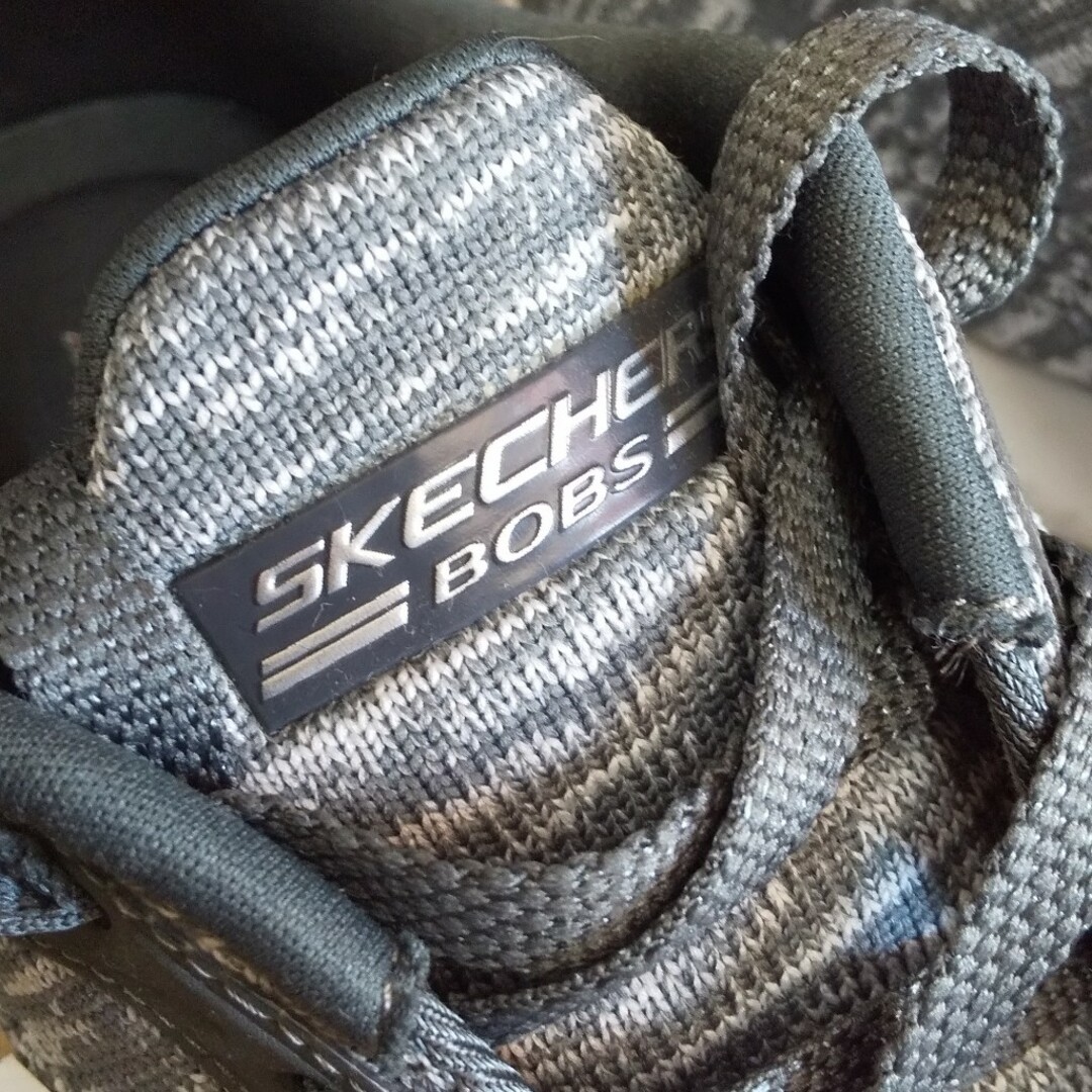 最安値新品SKECHERSシューズ 3