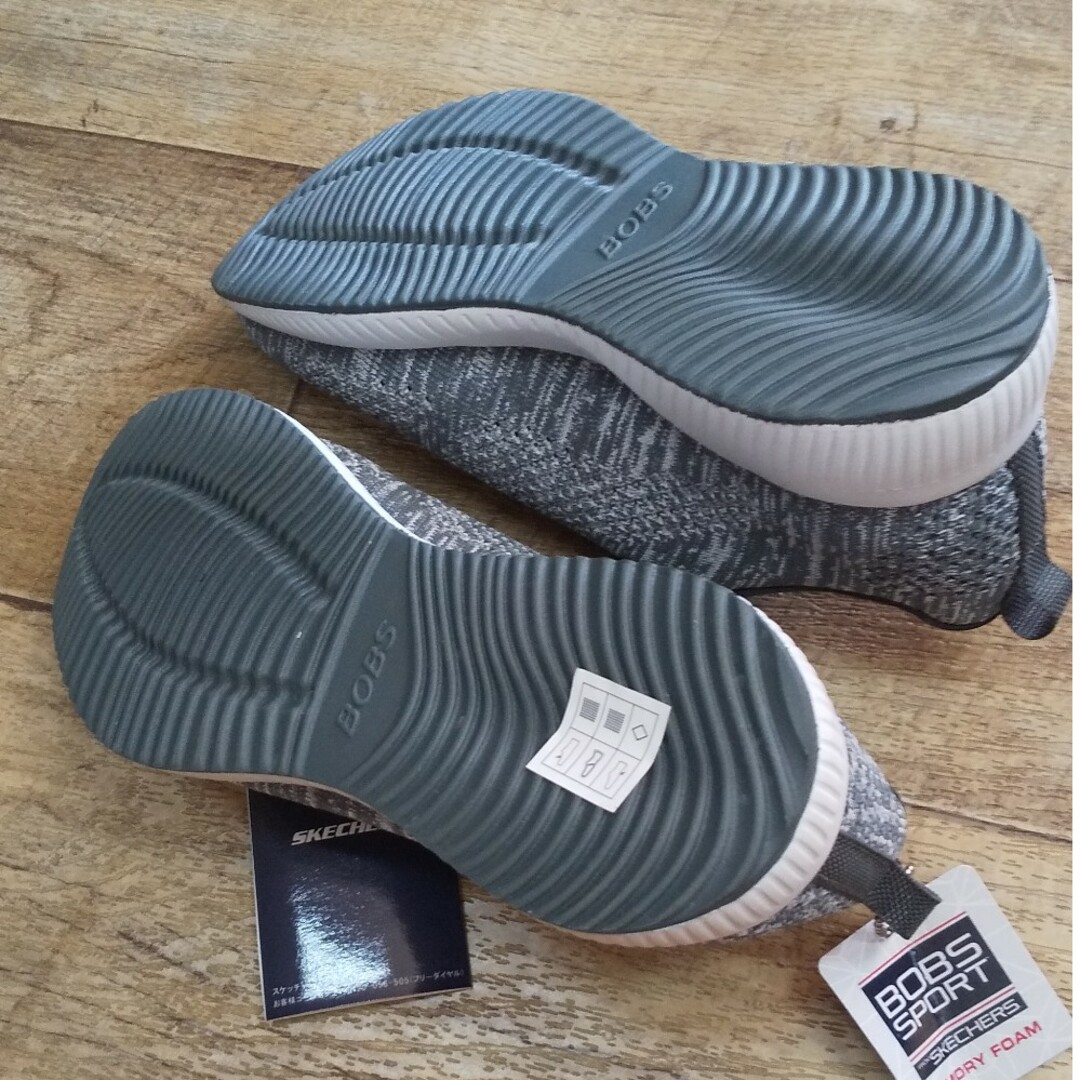 最安値新品SKECHERSシューズ 6
