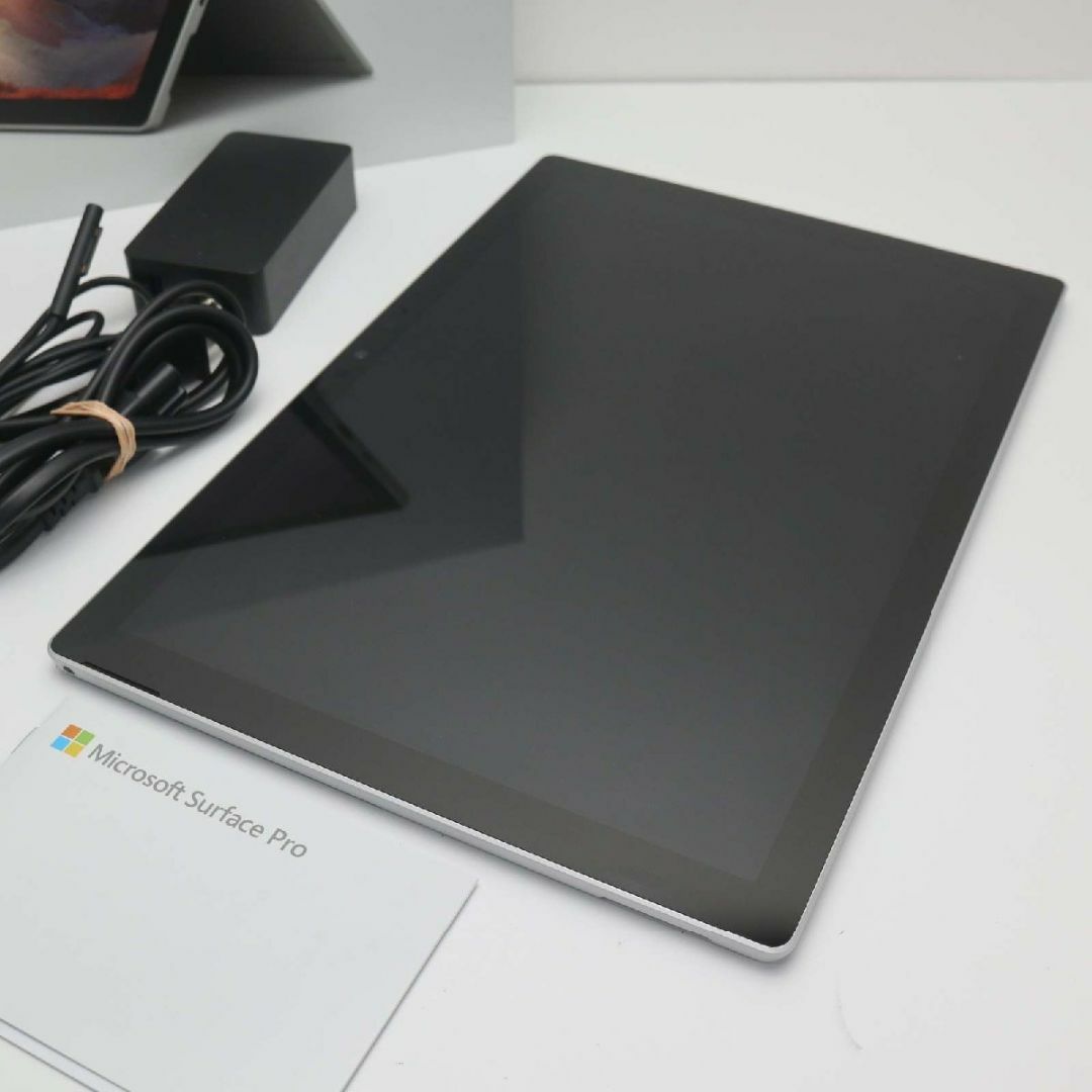 Microsoft(マイクロソフト)の超美品 Surface Pro 7 i3 4GB 128GB 中古 M111 スマホ/家電/カメラのPC/タブレット(ノートPC)の商品写真