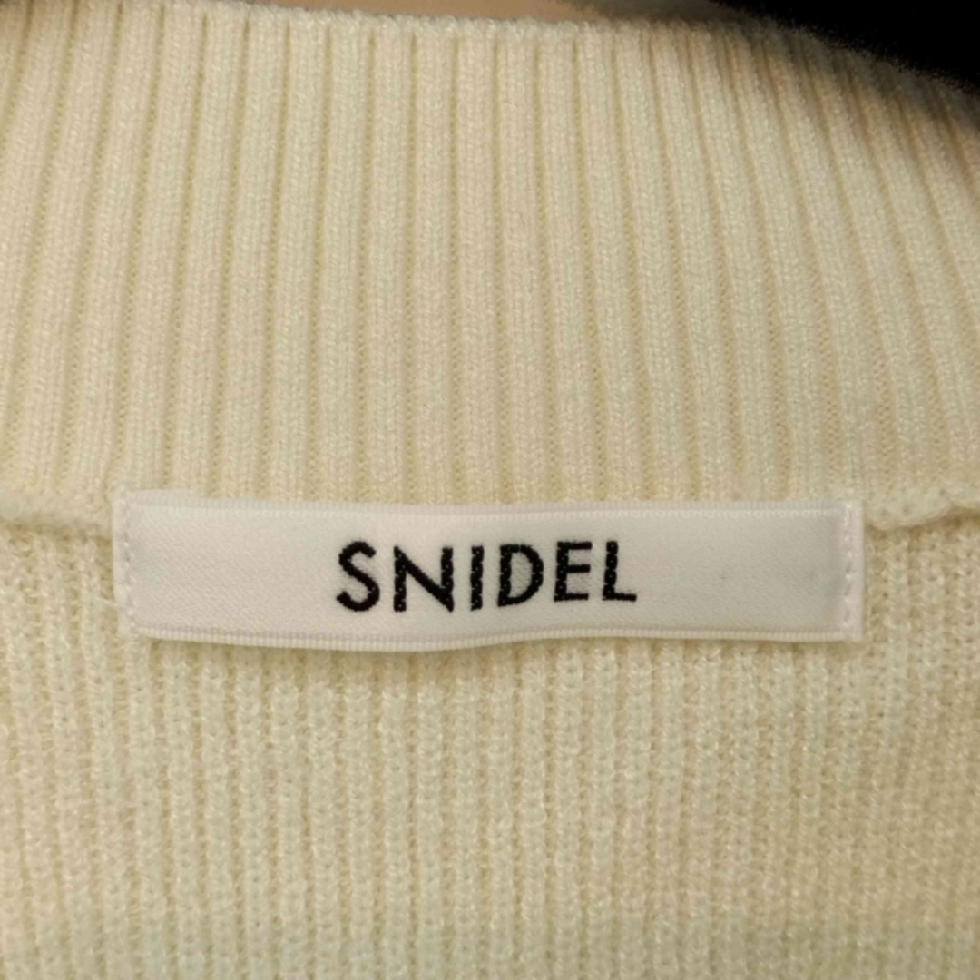 SNIDEL(スナイデル)のsnidel(スナイデル) Vネック ニット ベスト レディース トップス レディースのトップス(ベスト/ジレ)の商品写真