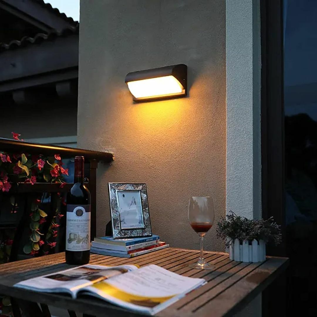 LEDライト 玄関照明 壁掛け 玄関 外灯 照明器具 屋外用 室内 スマホ/家電/カメラの生活家電(その他)の商品写真