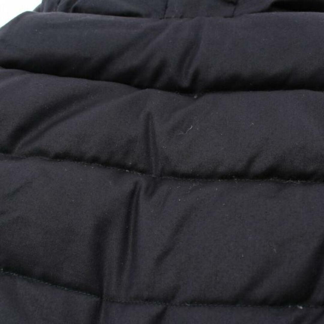 DUVETICA(デュベティカ)のFEBEDUE ダウンベスト ウール ネイビー フード付 メンズのジャケット/アウター(ダウンベスト)の商品写真