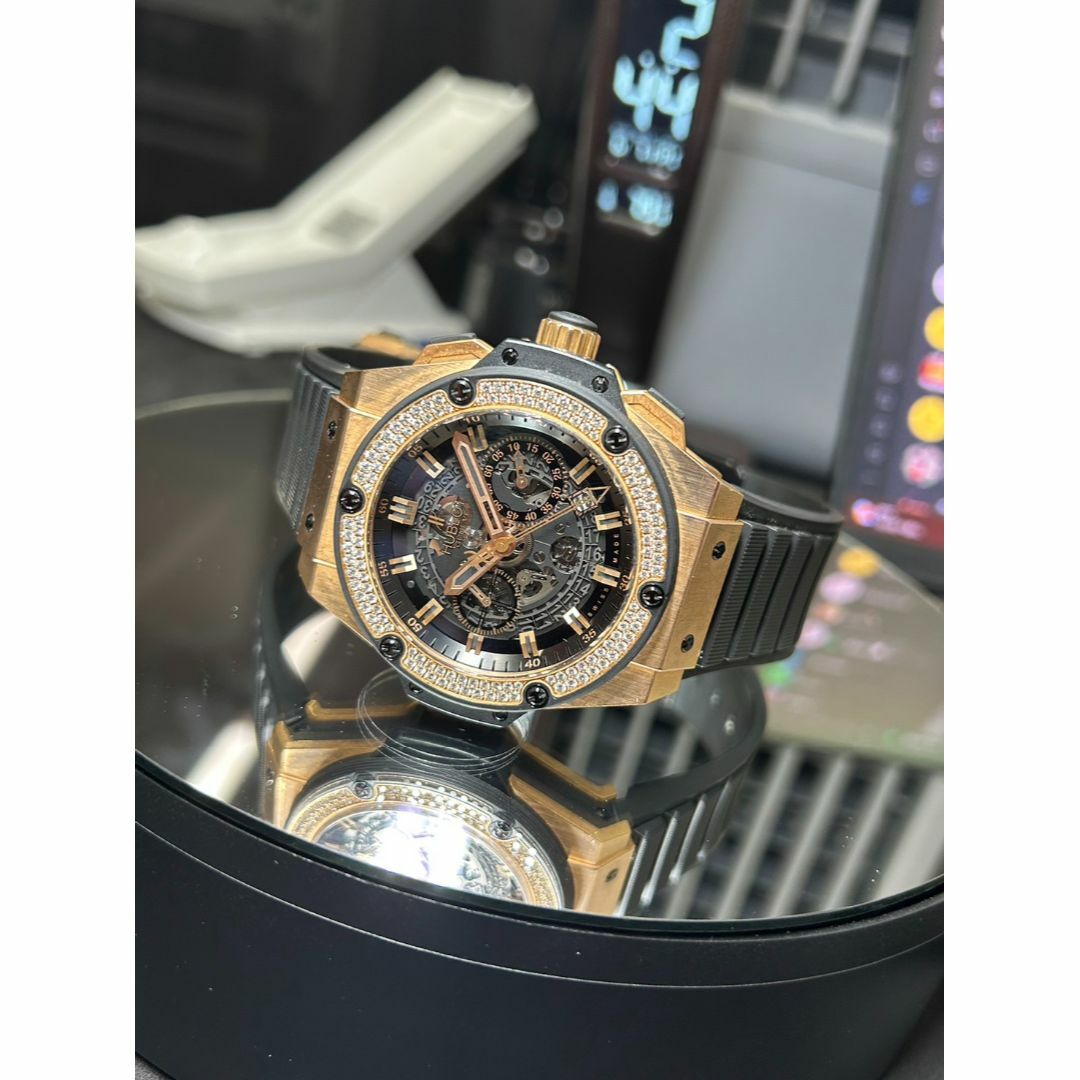 HUBLOT(ウブロ)のHUBLOT(ウブロ)・キングパワーウニコ【2012年8月印】【中古品】 メンズの時計(腕時計(アナログ))の商品写真