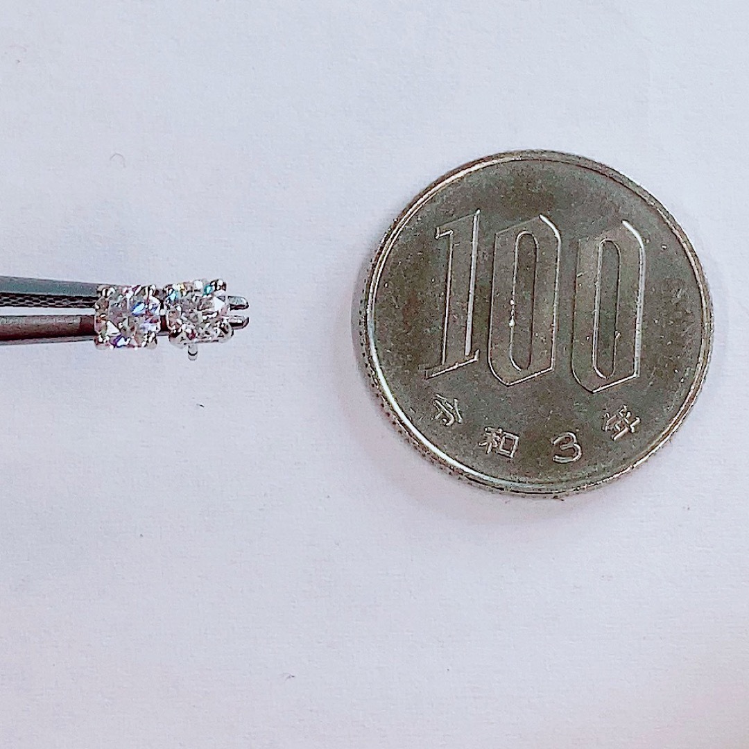 ★0.456ct★✨ハッピーエイト正八角形ダイヤモンドスタッドピアスハートキュー レディースのアクセサリー(ピアス)の商品写真