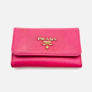 プラダ(PRADA)のプラダ キーケース 6連 サフィアーノ ピンク メタルロゴ フラップ(キーケース)