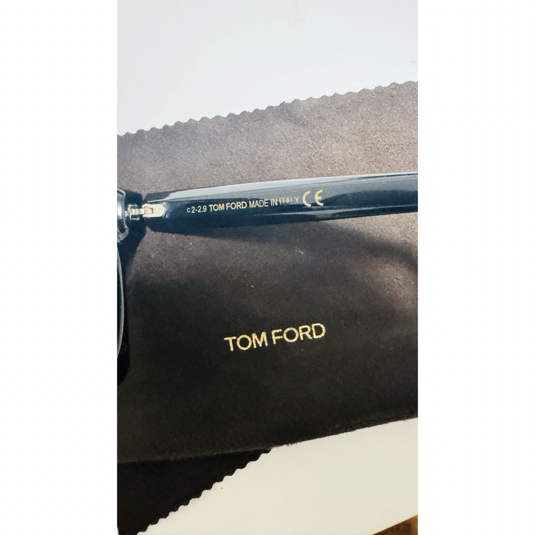 TOM FORD(トムフォード)のTOM FORD トムフォード TF803-K サングラス 魔裟斗愛用 メンズのファッション小物(サングラス/メガネ)の商品写真