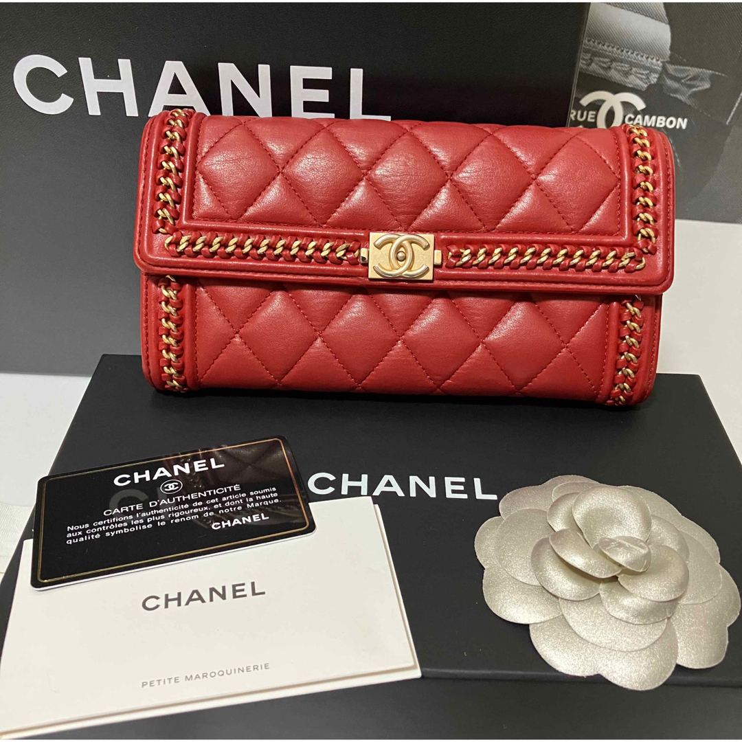 CHANEL - 専用♡シャネル ボーイシャネルマトラッセ 長財布 チェーン