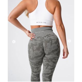 lululemon   新品未使用nvgtn camo seamless leggingsの通販 by