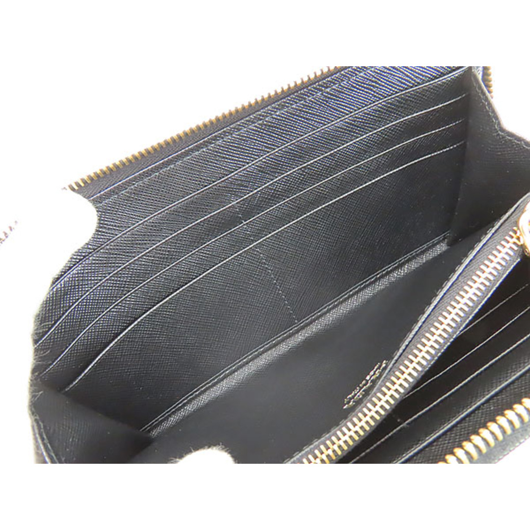 PRADA(プラダ)の新古品プラダサフィアーノ トライアングルジップアラウンド長財布ラウンドフ レディースのファッション小物(財布)の商品写真