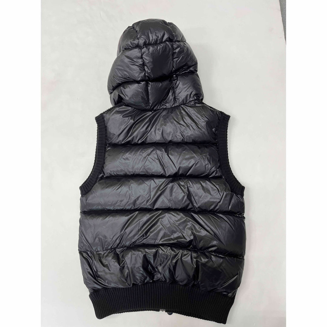 美品　MONCLER  モンクレール ダウンベスト　M