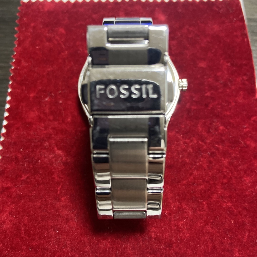 FOSSIL(フォッシル)のFOSSIL フォッシル 腕時計 電池式 シルバー レディースのファッション小物(腕時計)の商品写真