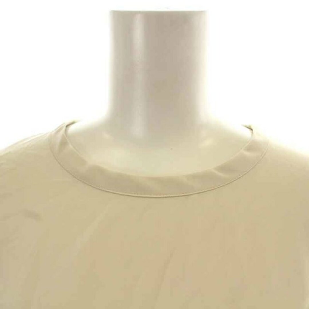 tiara(ティアラ)のティアラ La GRANDE COUTURIERE Tシャツ 半袖 ベージュ レディースのトップス(Tシャツ(半袖/袖なし))の商品写真