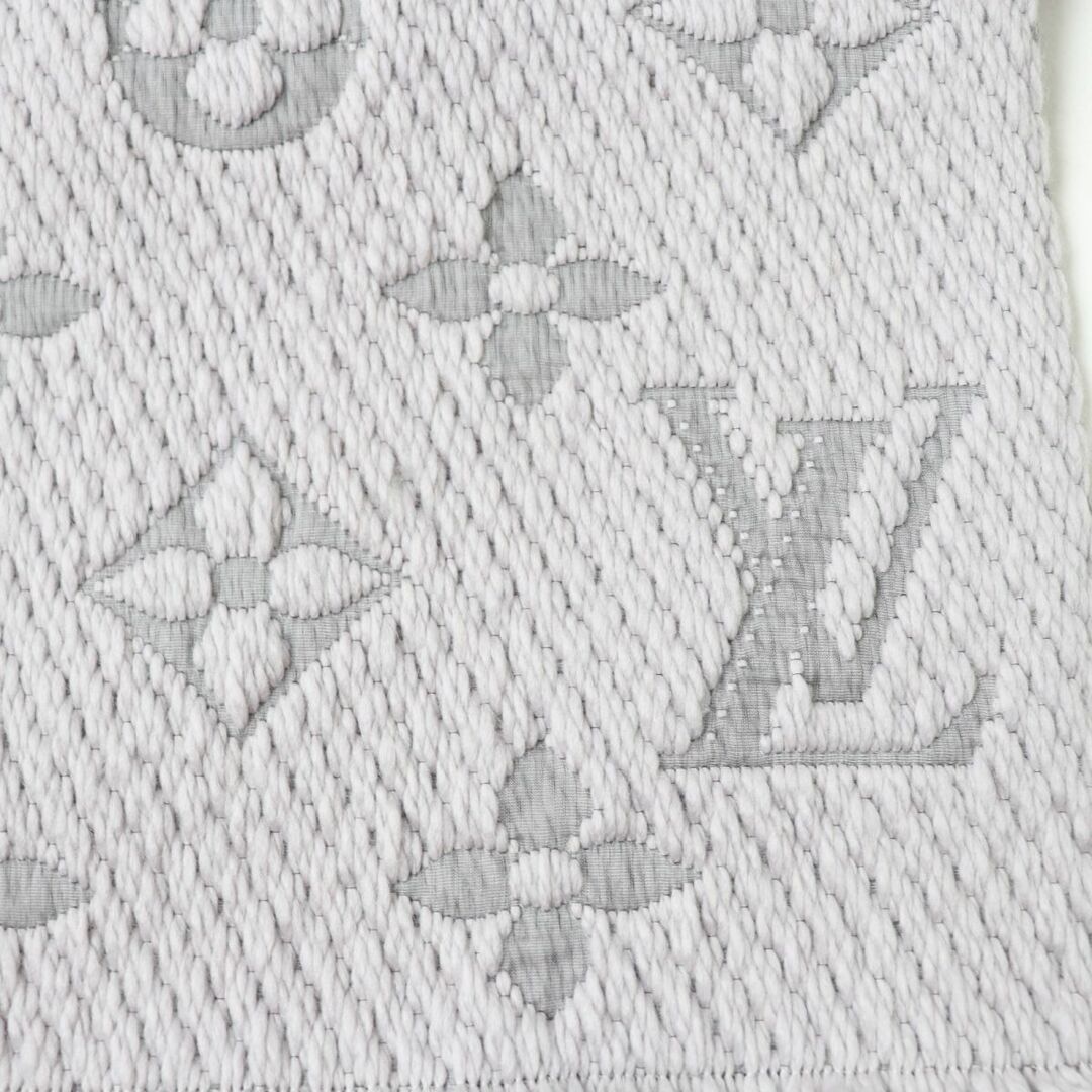 LOUIS VUITTON(ルイヴィトン)の極美品☆正規品 LOUIS VUITTON ルイヴィトン M742742 エシャルプ ロゴマニア モノグラム シルク混 ニットマフラー グリペルル 伊製 箱付き　J01-st30322-603 レディースのファッション小物(マフラー/ショール)の商品写真