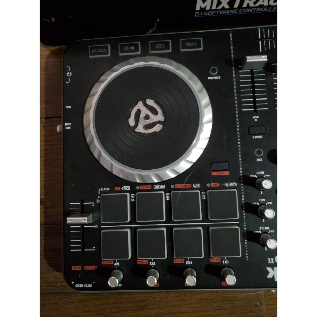 Numark MIXTRACK PRO 2 1