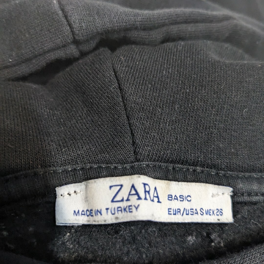 ZARA(ザラ)のZARA フード付き スウェット ブラック Sサイズ レディースのトップス(トレーナー/スウェット)の商品写真