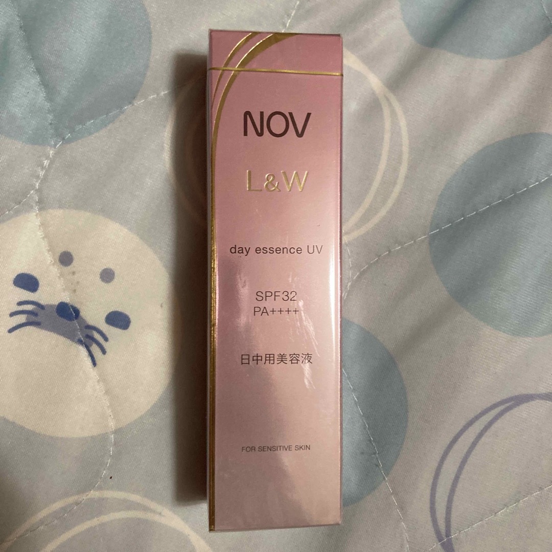 NOV(ノブ)のnov ノブ l&w デイエッセンス uv spf32/pa   日焼け止め・u コスメ/美容のスキンケア/基礎化粧品(美容液)の商品写真