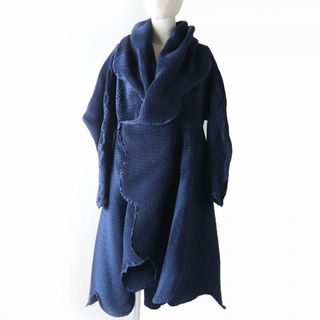 イッセイミヤケ(ISSEY MIYAKE)の未使用品☆正規品 ISSEY MIYAKE イッセイミヤケ 3Dスチームストレッチ ショールカラー デザインコート/ロングコート ネイビー 2 日本製(その他)