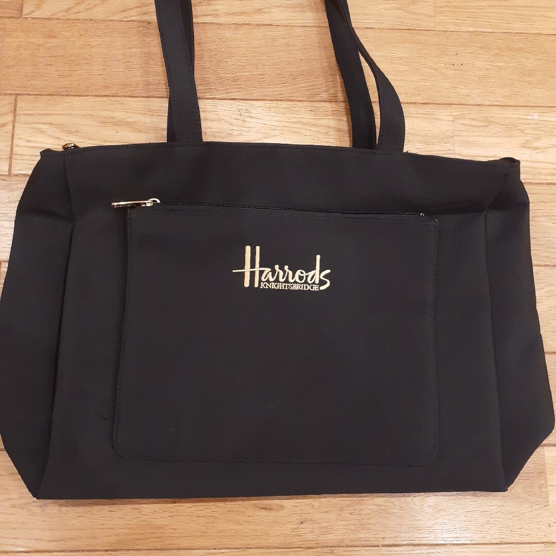 Harrods(ハロッズ)のハロッズ ショルダーバッグ 黒 レディースのバッグ(ショルダーバッグ)の商品写真