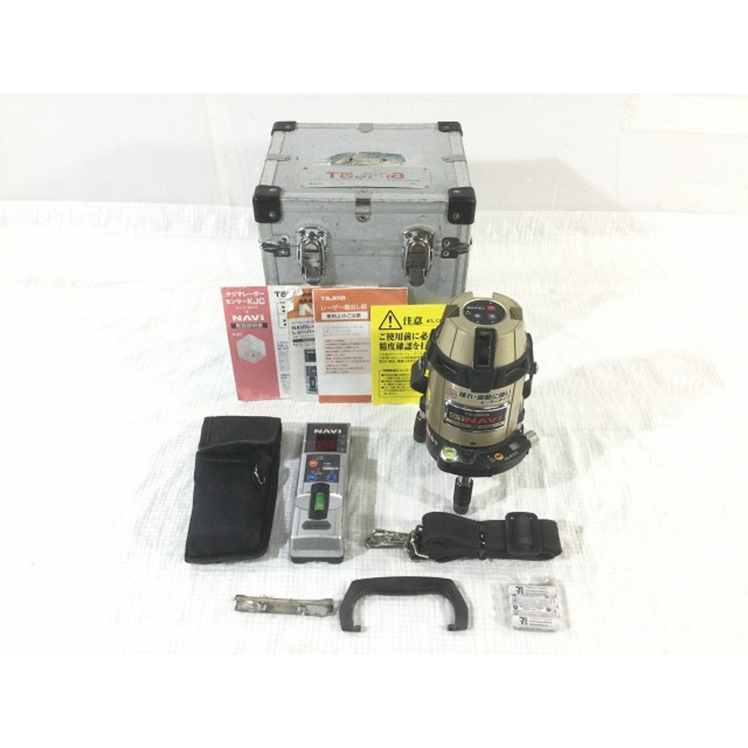 Tajima(タジマ)の☆中古品☆ TAJIMA タジマ レーザー墨出し器 GT8ZS-NI 矩十字・横全周 GT8ZS-NI 赤ライン 受光機付 ナビ付 79785 自動車/バイクのバイク(工具)の商品写真