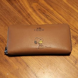 《新品未使用》COACH コーチ 長財布 スヌーピー ブラウン