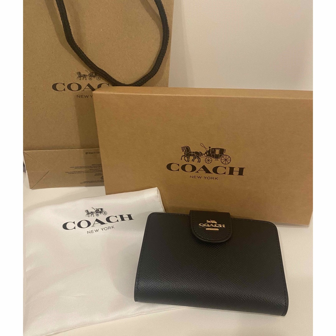 【新品】COACH コーチ 二つ折り財布 黒 ブラック ゴールド