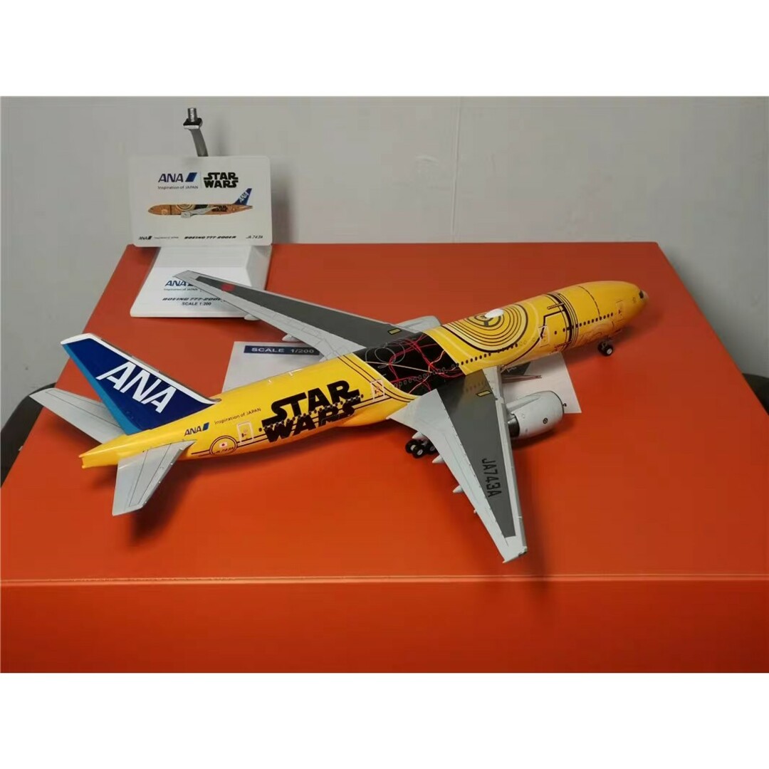 新品 1:200 ANA STAR WARS C-3PO B777 JA743A