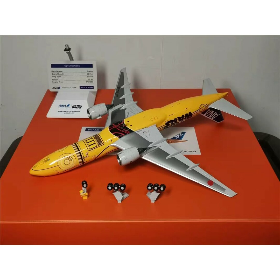 新品 1:200 ANA STAR WARS C-3PO B777 JA743A