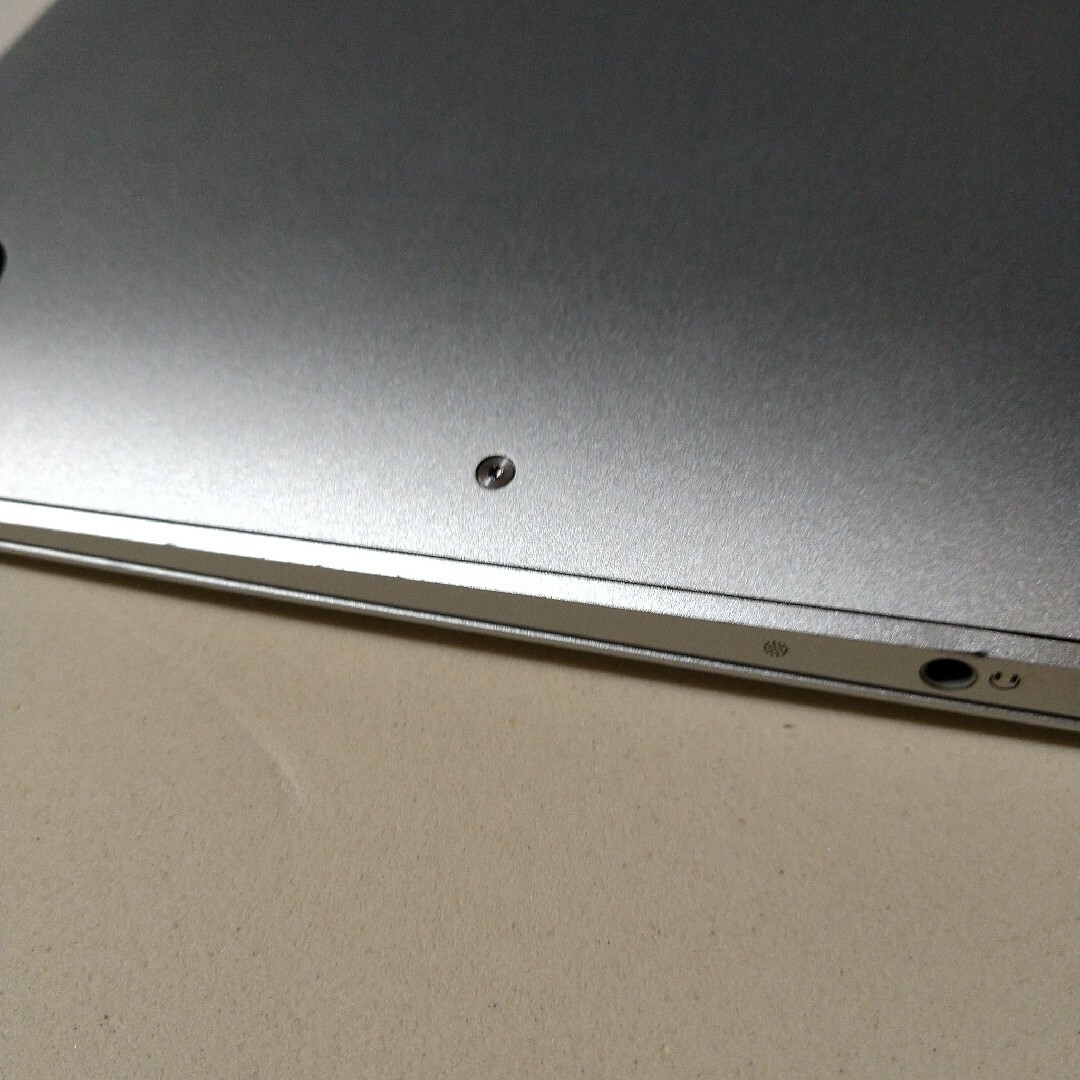 APPLE MacBook Air 11インチ i7 2011 A1370