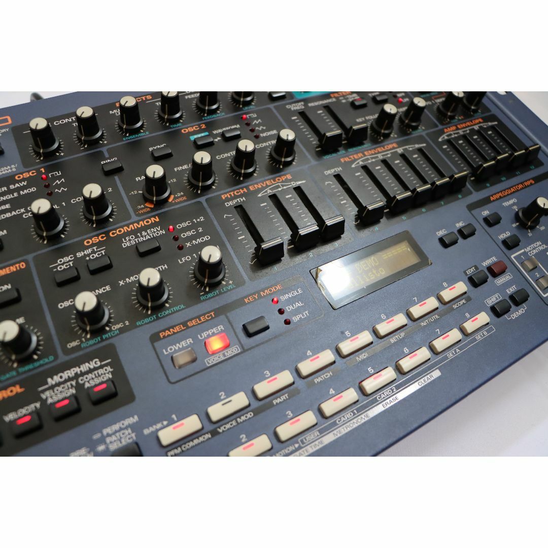 Roland JP-8080 シンセサイザー