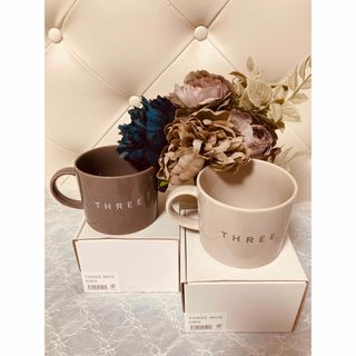 スリー(THREE)の新品未使用　THREE MUG  マグカップ(マグカップ)