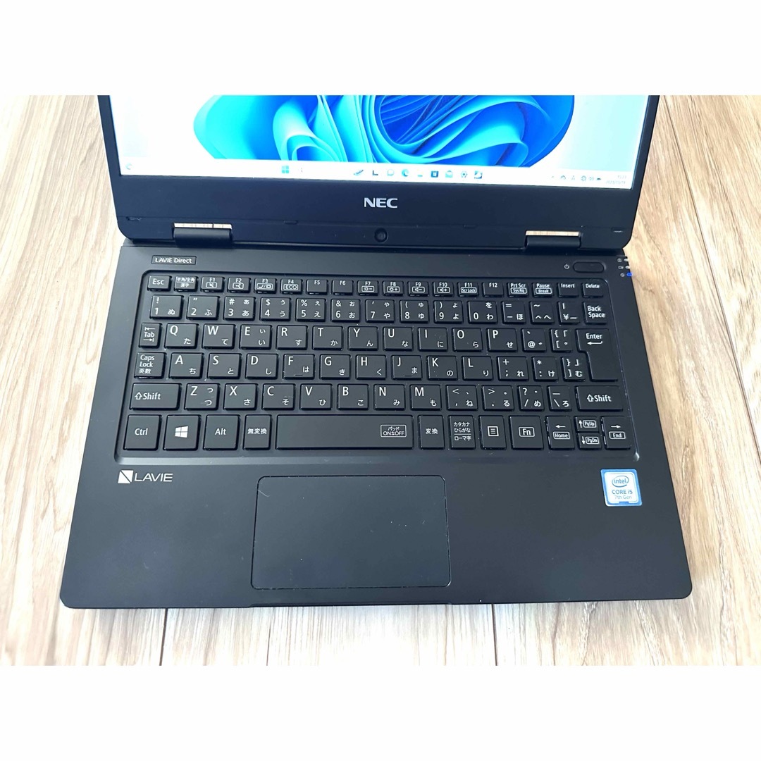 NEC-GN12S88GD/Core i5-7Y54/8GB/新品256GB