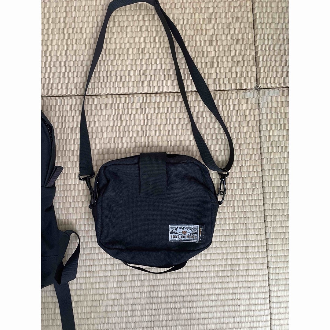 1LDK SELECT(ワンエルディーケーセレクト)のENDS and MEANS Day trip Backpack black メンズのバッグ(バッグパック/リュック)の商品写真