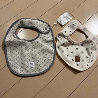 ベベ(BeBe)の新品　スタイ２枚セット(ベビースタイ/よだれかけ)