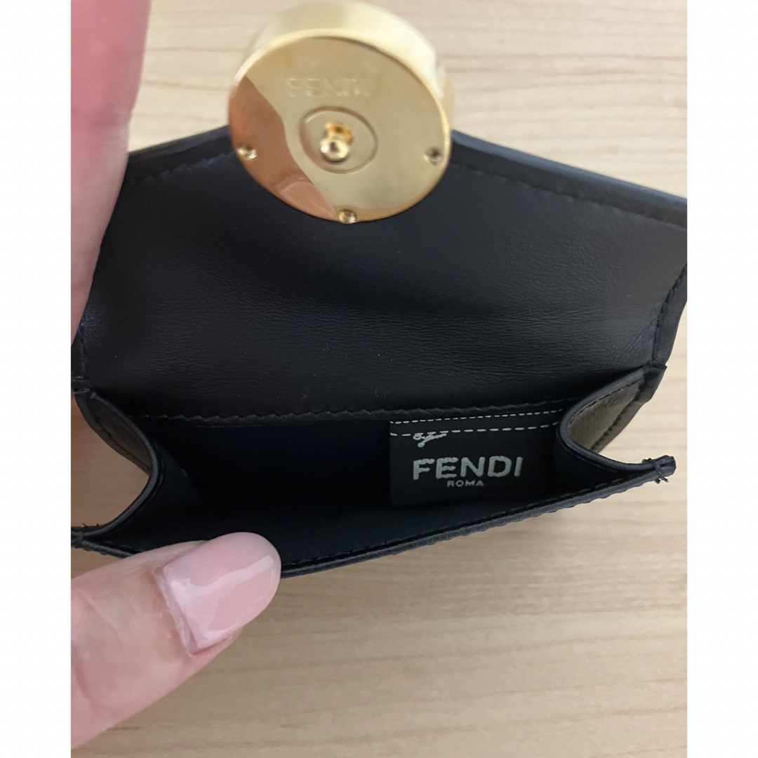 Fendi コンパクト財布（新品、未使用）※傷あり 5