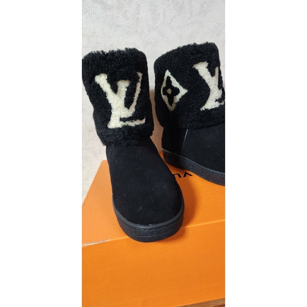 ムートンブーツ ブラック LV 5