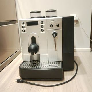 デロンギ(DeLonghi)のFRANKE  SAPHIRA　全自動エスプレッソマシーンフランケ サフィー(エスプレッソマシン)