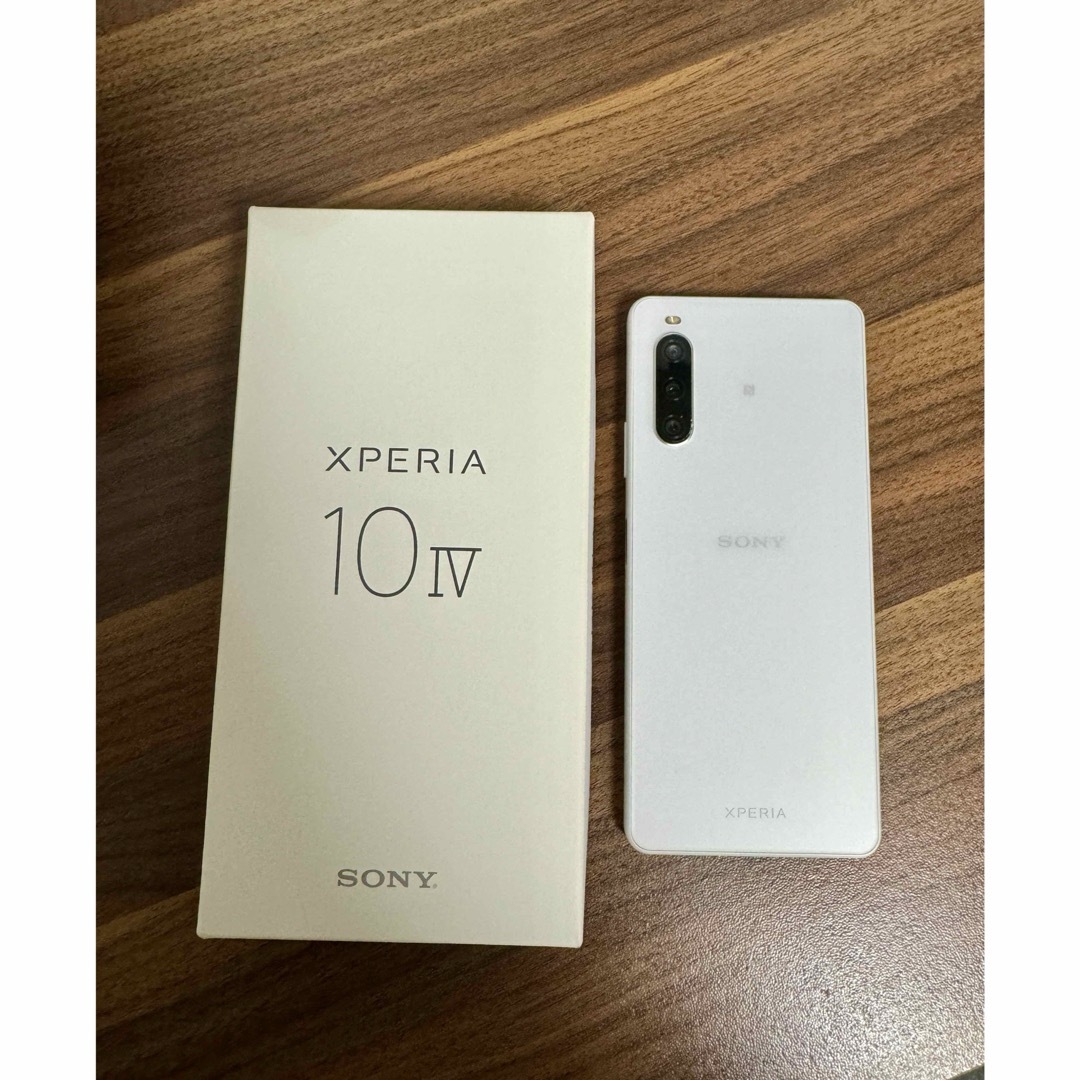 Xperia 10Ⅳ　ホワイト　(XQ-CC44)