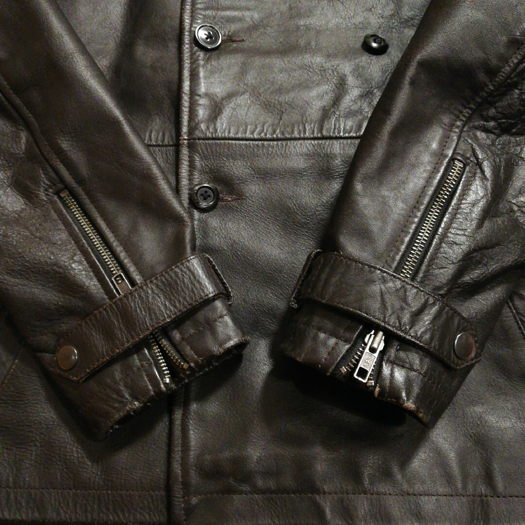 Liugoo Leathers(リューグーレザーズ)の【リューグーレザーズ】本革レザーダブルブレストジャケット ショートPコート メンズのジャケット/アウター(レザージャケット)の商品写真