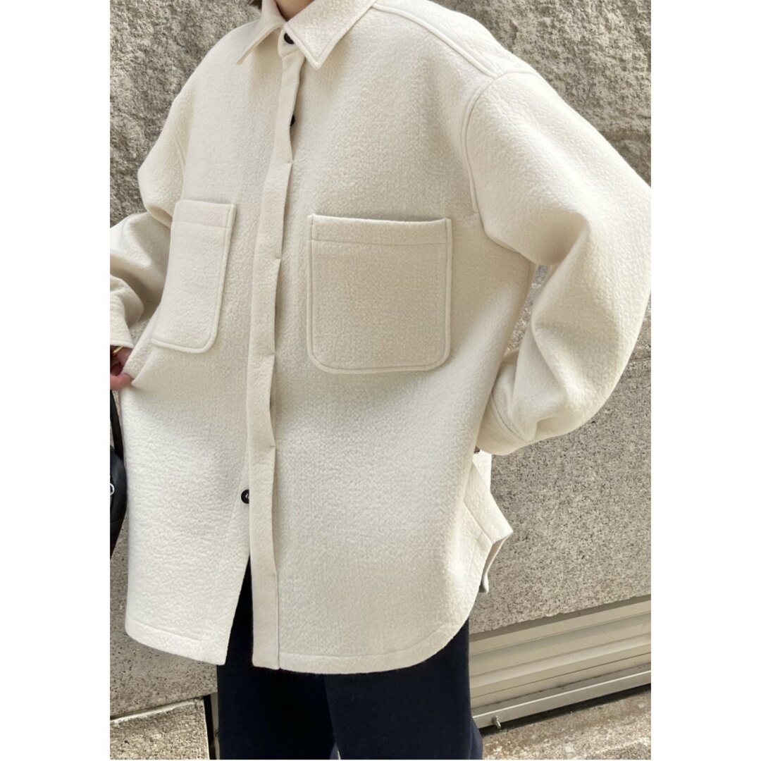 マノンフリップ　wool cpo jacket (off-white)