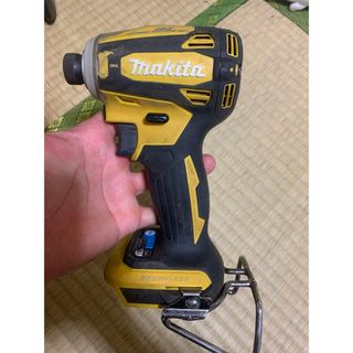 りあら様枠 makita 充電器式インパクトドライバ(工具)