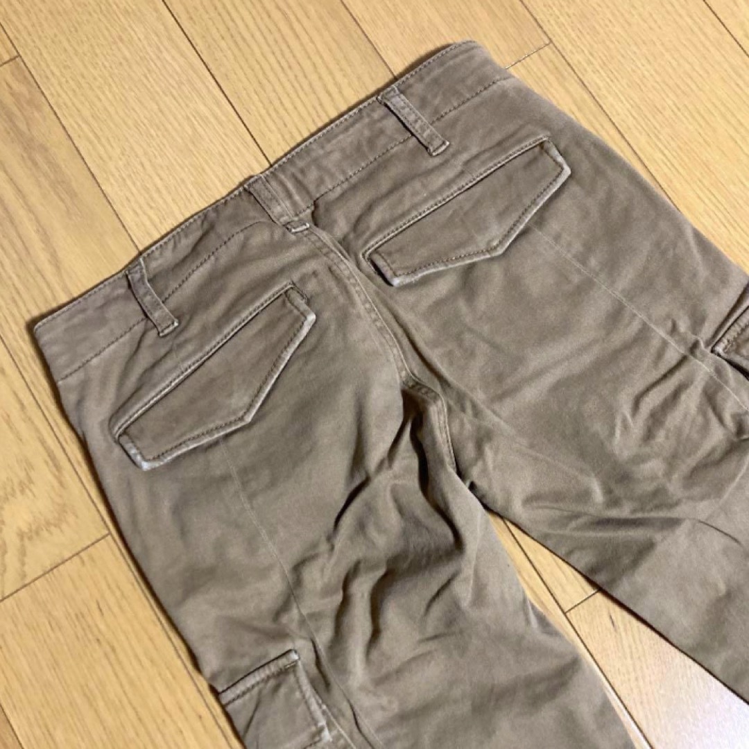 Jewel Changes(ジュエルチェンジズ)のJEWEL CHANGES ベージュ スキニーパンツ 中古 秋 レディースのパンツ(デニム/ジーンズ)の商品写真