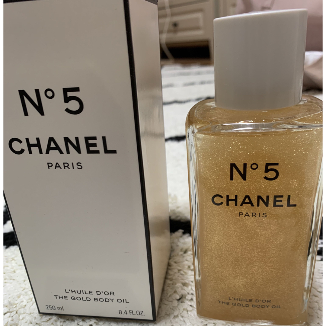 CHANEL - シャネルN°5ゴールドボディオイルの通販 by ゆー's shop ...