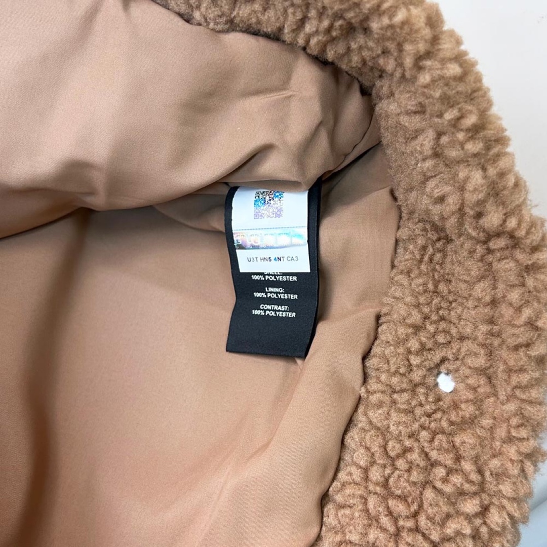 UGG(アグ)の新品 UGG アグ メンズ ボアジャケット ブラウン Mサイズ メンズのジャケット/アウター(ブルゾン)の商品写真