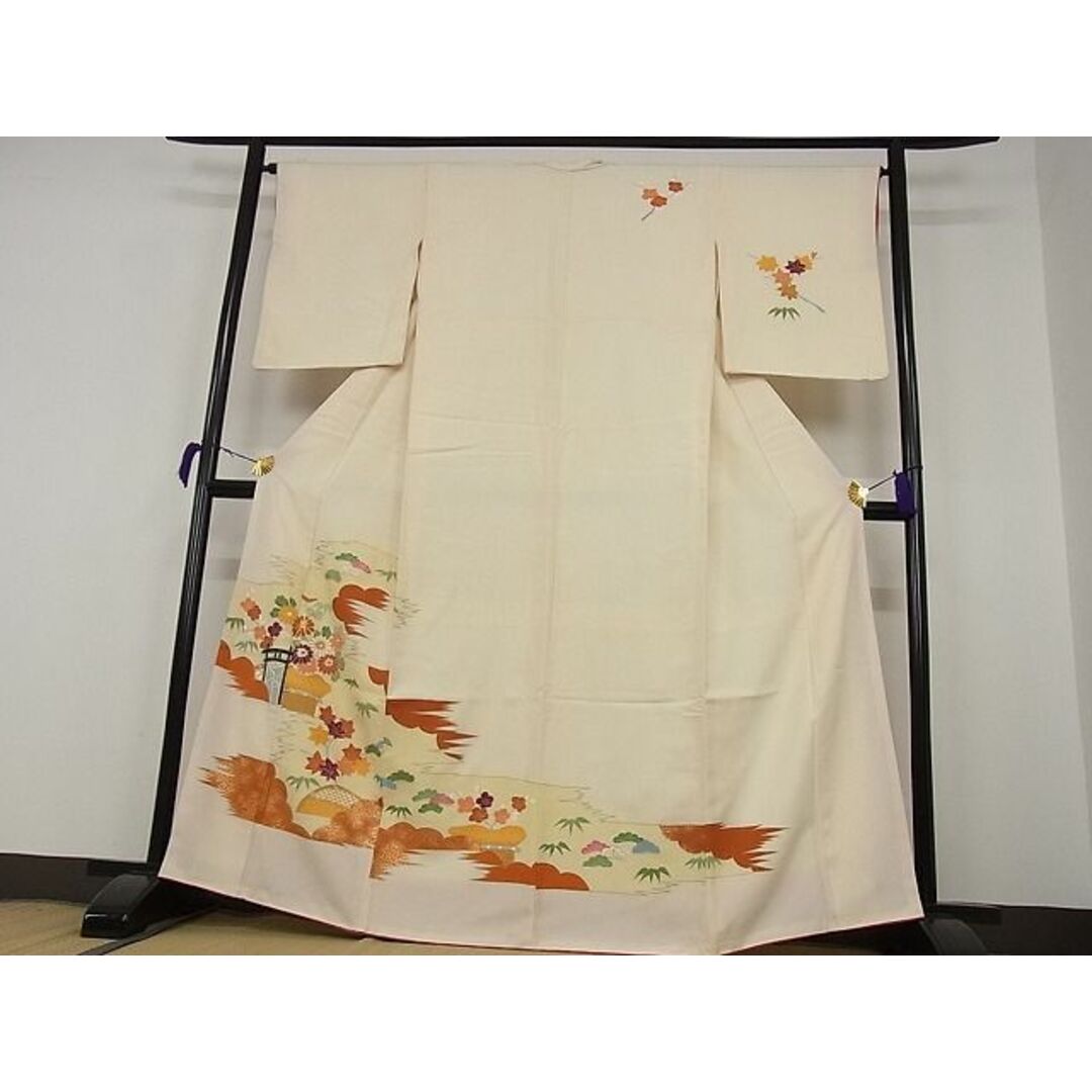 平和屋-こころ店■訪問着 駒刺繍 松竹梅流水風景文 金彩 着丈160.5cm 裄丈67cm 正絹 逸品 A-br5008