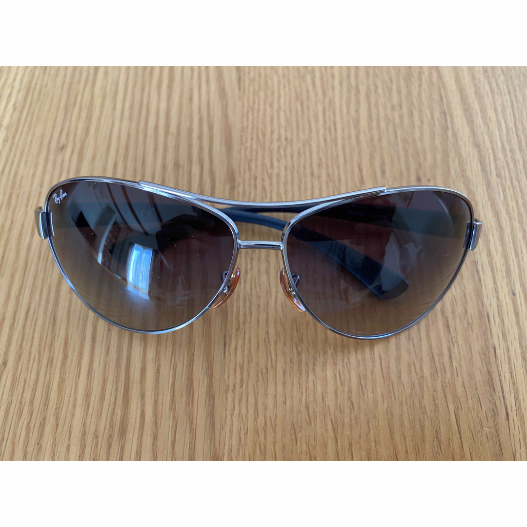 Ray-Ban(レイバン)の【値下げしました】Ray-Banレイバン　サングラス　RB3386 メンズのファッション小物(サングラス/メガネ)の商品写真