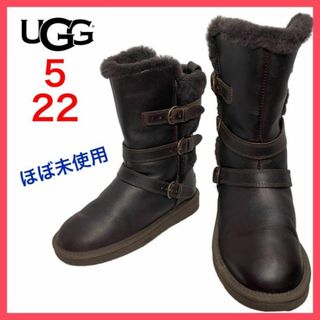 アグ(UGG)の★激レア★アグ　ショートブーツ　BECKET SHORT　3連ベルト　美品　22(ブーツ)